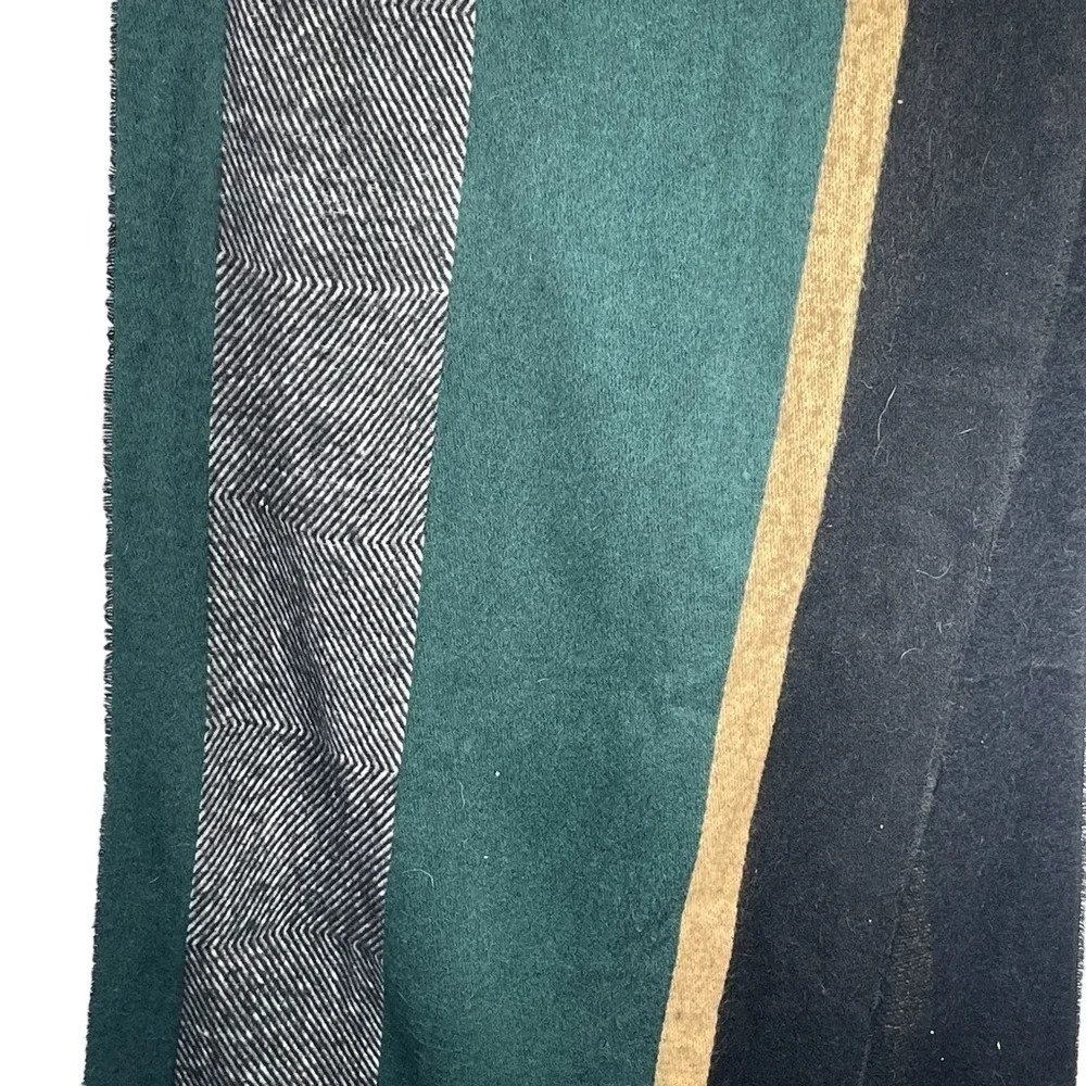 UO Multi-Pattern Scarf - Picture 8 of 16